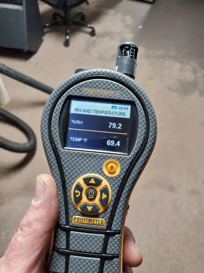 Moisture meter humidity assessment for Mold Remediation & Removal in New Kensington